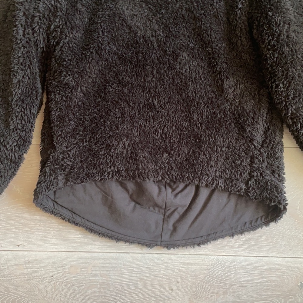 Lululemon Super Soft Pull Over - image 2